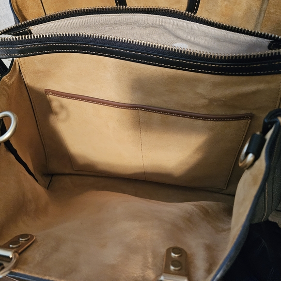 COACH ROGUE 39 - Picture 12 of 16